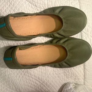 Tieks Olive Size 10